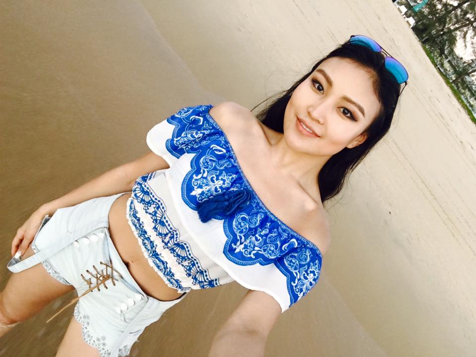 Жүжигчин Н.Мөнхсоёл “Эцэг, эхийнхээ өврөөс гарч амжаагүй байхдаа гэр бүл зохиож, хүүхэдтэй болох буруу”